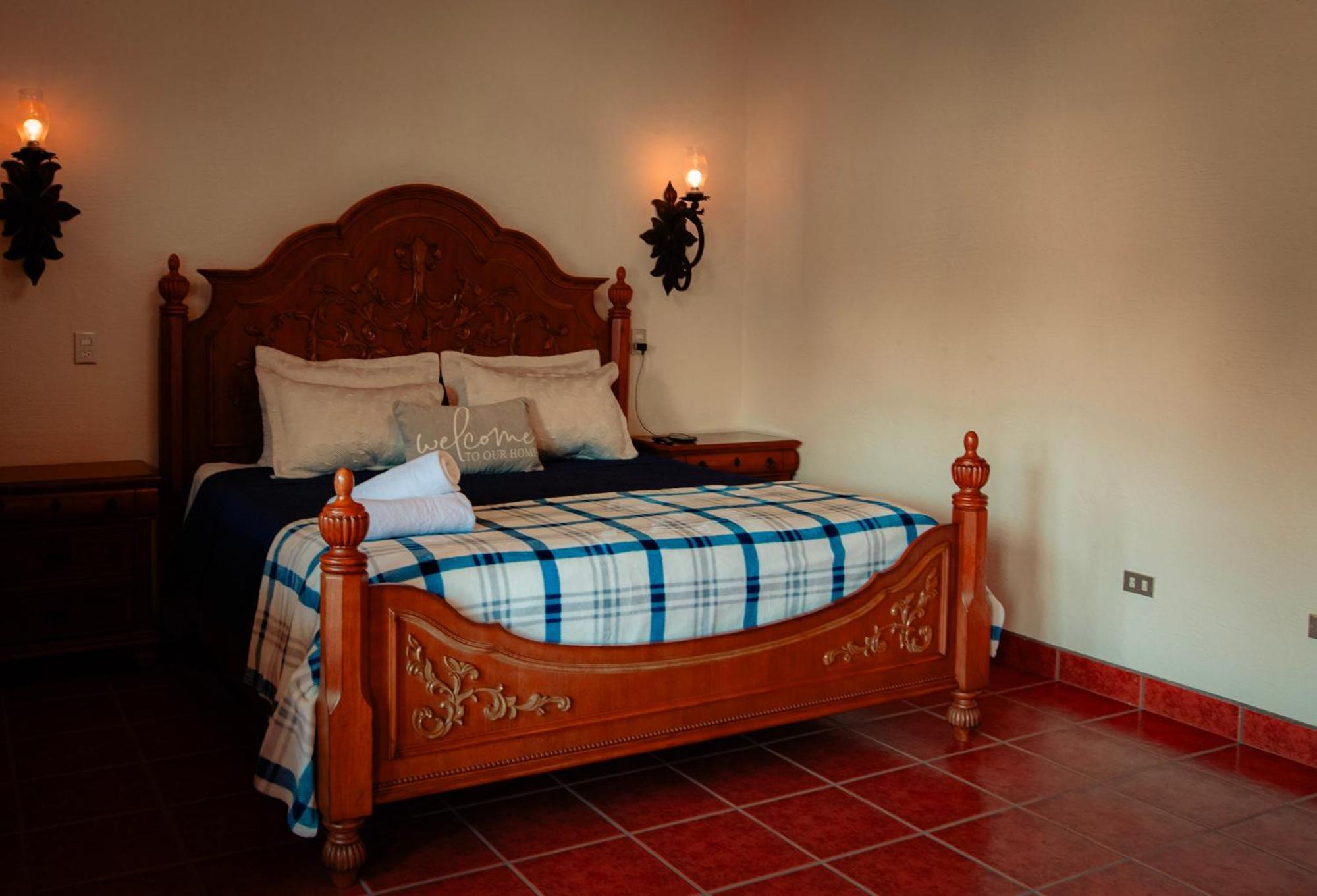 Palacio Del Conquistador San Cristóbal El Bajo Zewnętrze zdjęcie